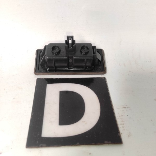 Luz De Placa Direita 4c0943021 Audi A3 2013 2019