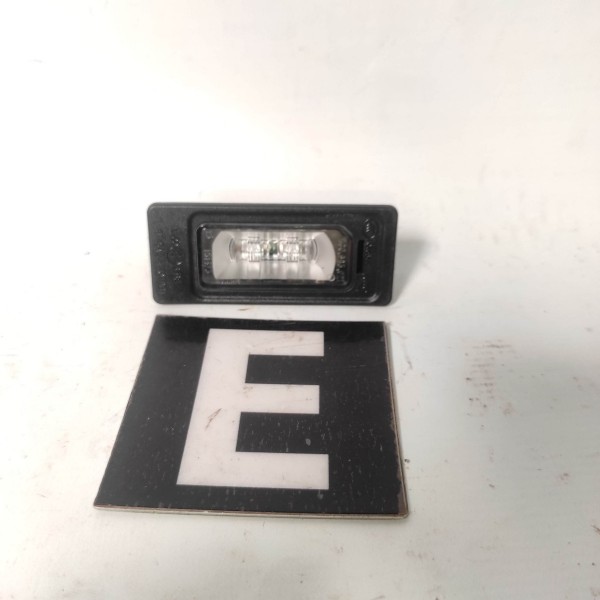 Luz De Placa Esquerda 4c0943021 Audi A3 2013 2019