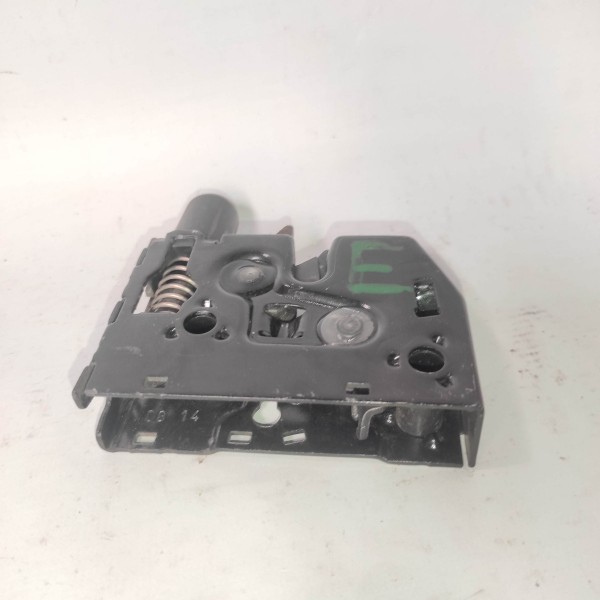 Trava Capo 8v0823509 Audi 2013 2019