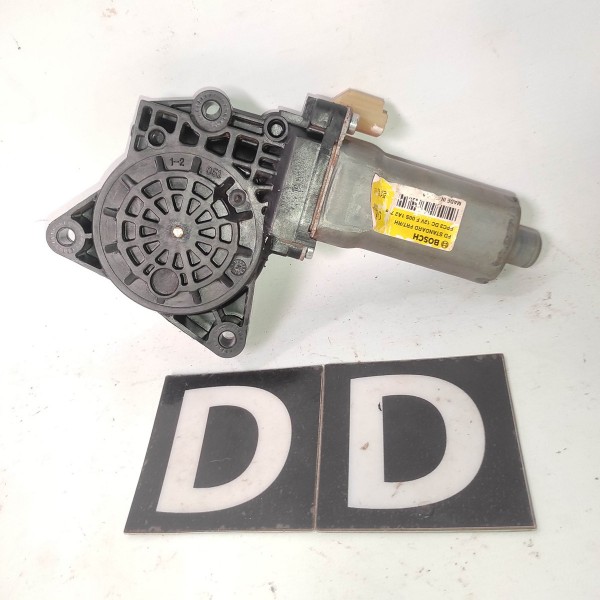 Motor Vidro Dianteiro Direito F00s1a2709 Hyundai I30 2009 15
