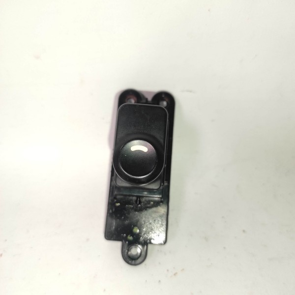 Botao Vidro Elétrico Traseiro 3745211000 Hyundai I30 09 15