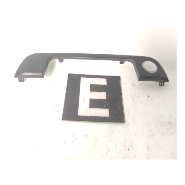 Moldura Macaneta Externa Dianteira Esquerda Bmw E36 92 99 Dianteira