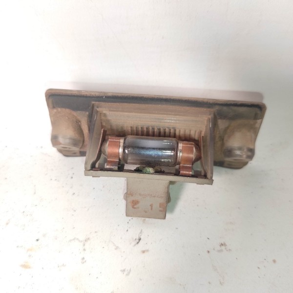 Luz De Placa 8d9943021 Audi A3 1996 2005