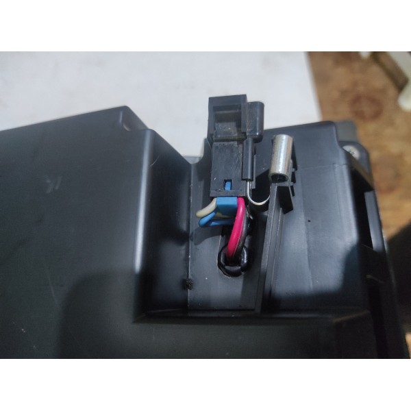 Subwoofer Chevrolet Captiva 2006 2018 96673609