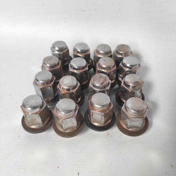 Jogo 16 Porcas De Roda Honda Civic 1996 2000