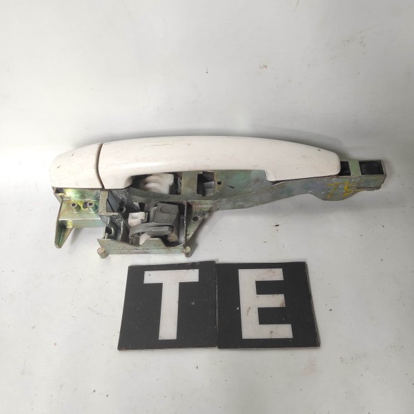 Maçaneta Externa Traseira Esquerda Peugeot 408 2011 2019