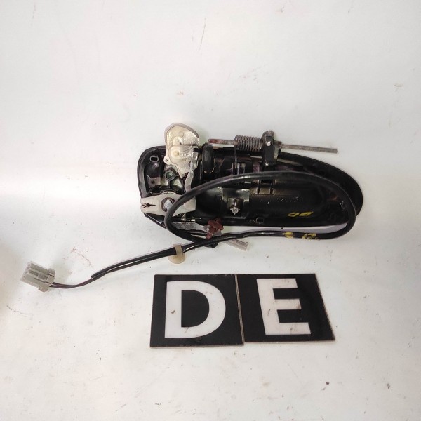 Macaneta Externa Dianteira Esquerda Honda Accord Cd5 93 97 Dianteira