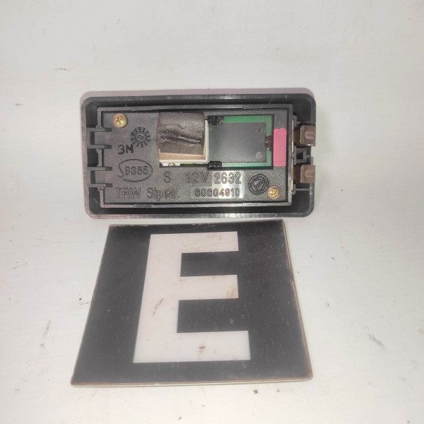 Sensor Esquerdo Alarme 60604910 Alfa Romeo 155 1995 1996