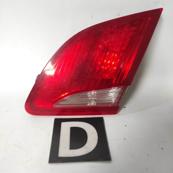 Lanterna Direita Tampa Porta Malas Peugeot 408 2011 2014 Direito/passageiro