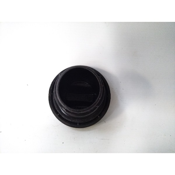 Tampa Oleo Motor Thp Gasolina Citroen Ds3 Ds5 308 408 3008