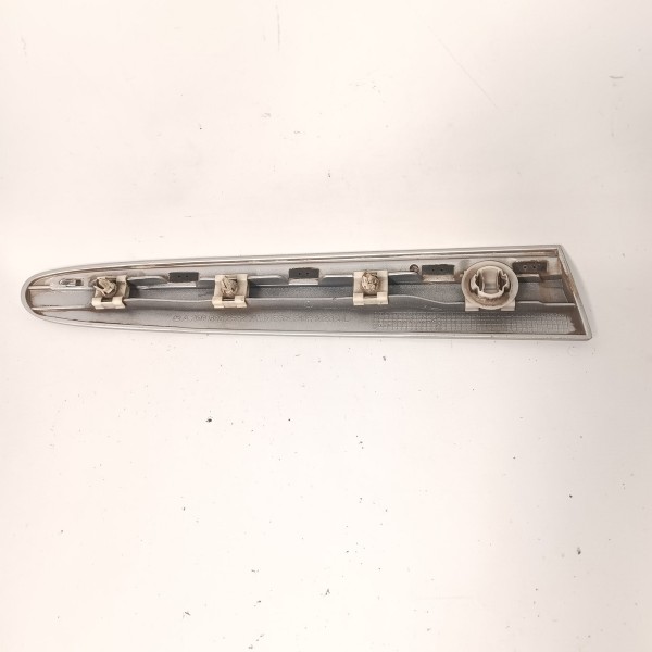 Friso Traseiro Esquerdo A2096902562 Mercedes Clk320 2003 09