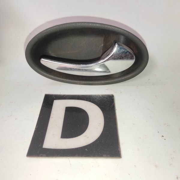 Maçaneta Interna Direita Mercedes Clk320 2003 2009