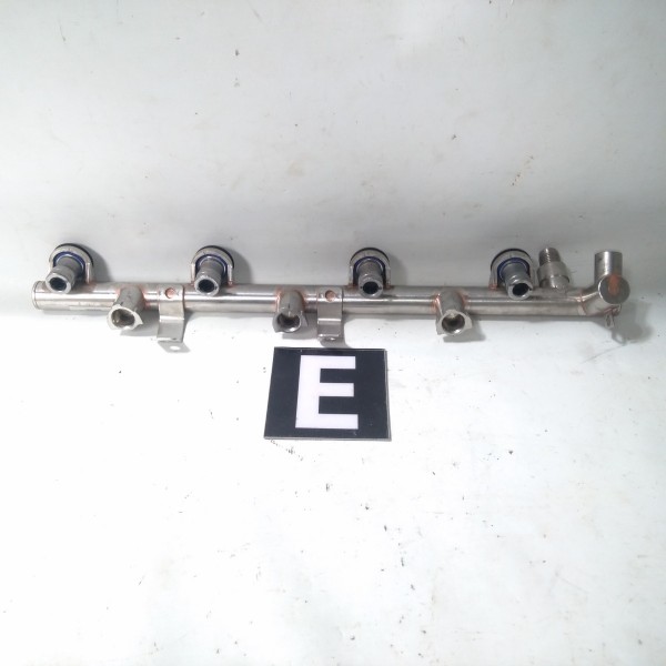 Flauta Combustivel Esquerdo Chevrolet Captiva 3.0 Awd