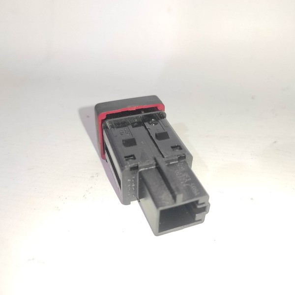 Botao Pisca Alerta Volkswagen Golf 2014 2020 5g0953509a