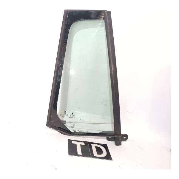 Vidro Vigia Porta Traseira Direita Vw Golf Variant 2015 2019