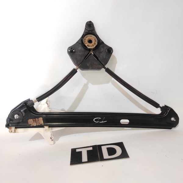 Maquina De Vidro Traseira Direita Vw Golf Variant 2015 2019