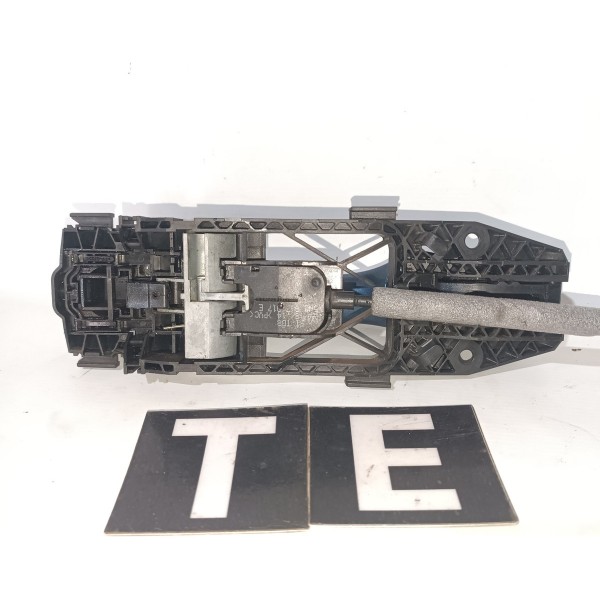 Macaneta Externa Traseira Esquerda Volkswagen Golf 2014 2020