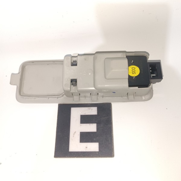 Luz Leitura Traseira Esquerda Vw Golf Variant 2015 2019