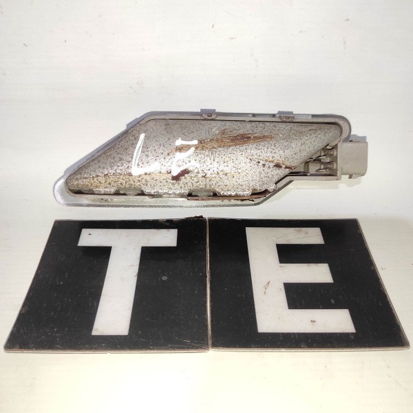 Luz De Teto Traseira Esquerda Bmw 318 323 325 328 E36 92 97