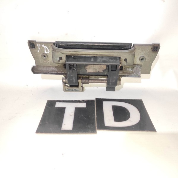 Macaneta Externa Traseira Direita Bmw 318 323 325 328 92 97