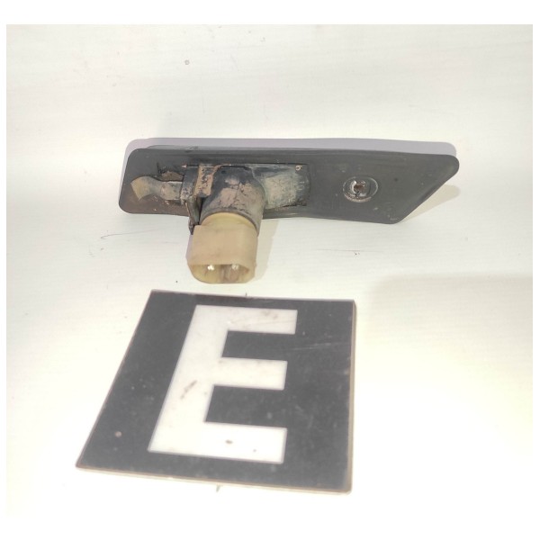 Seta Paralama Esquerdo Bmw 318 323 325 328 E36 1992 1997