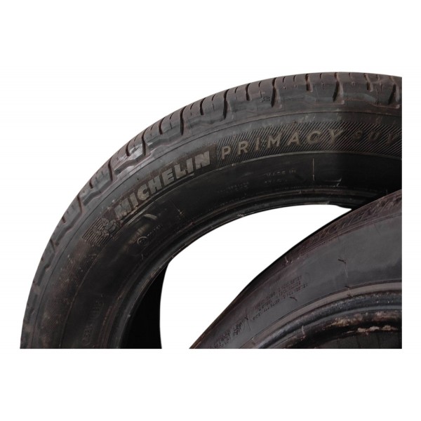 Par Pneu Michelin Primacy Suv 235/60r18 60% Dot 4819