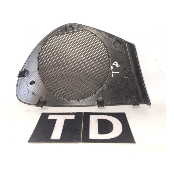 Tela Alto Falante Porta Traseira Direita Fiat Bravo 2011 16