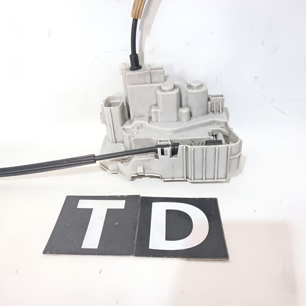 Trava Porta Traseira Direita Fiat Bravo 2011 2016