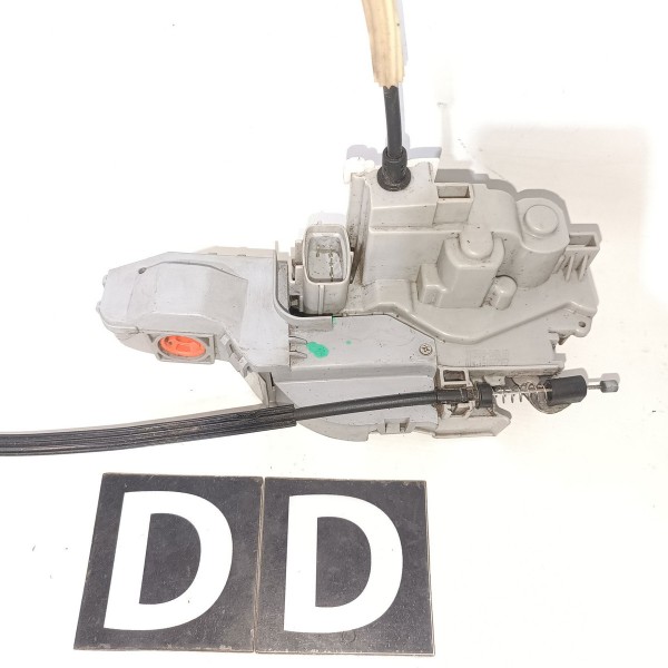 Trava Porta Dianteira Direita Fiat Bravo 2011 2016