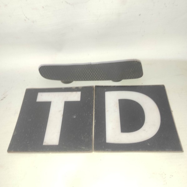 Tapete Borracha Forro Porta Traseiro Direito Fiat Bravo