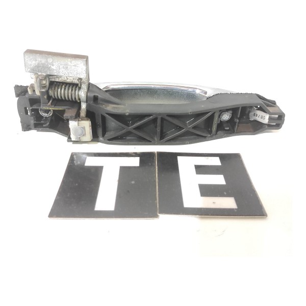 Macaneta Externa Traseira Esquerda Gm Captiva 2008 2018