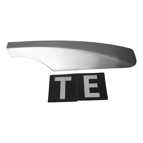 Moldura Traseira Rack Teto Esquerdo Gm Captiva 08 18 Detalhe