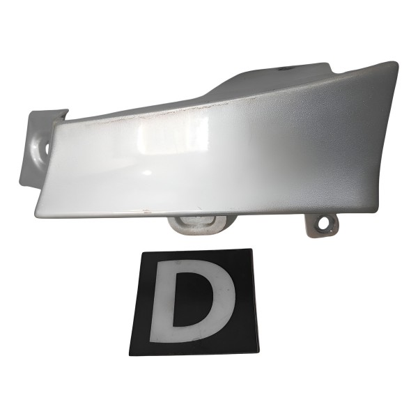 Acabamento Inferior Lanterna Traseira Direita Gm Captiva 08