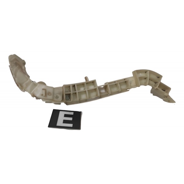 Guia Esquerdo Parachoque Traseiro Gm Chevrolet Captiva 08 18