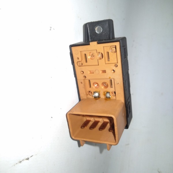 Botão Vidro Elétrico Simples Chevrolet Captiva 2006 2018