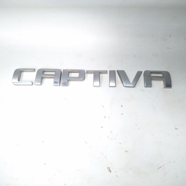 Emblema  Captiva  Chevrolet Captiva 2006 2018