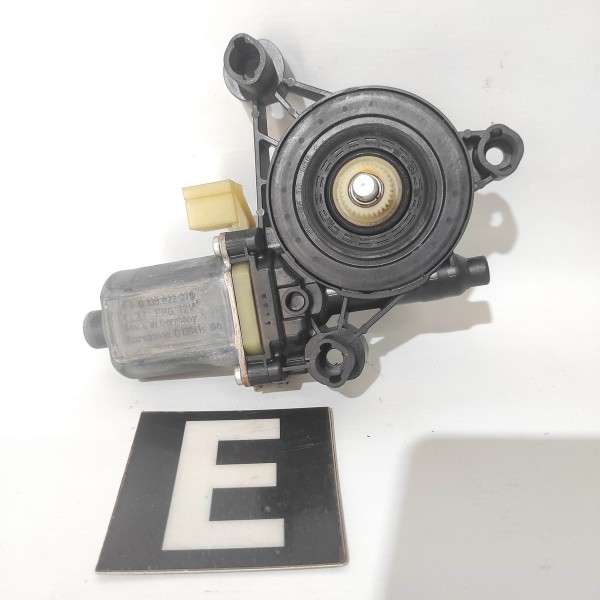 Motor Vidro Dianteiro Esquerdo Vw Golf 14 20 5q0959801b