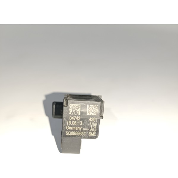 Sensor Impacto Frontal Vw Golf 2014 2020 5q0959651
