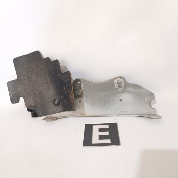 Suporte Esquerdo Grade Dianteira Ford Ranger 1993 1997