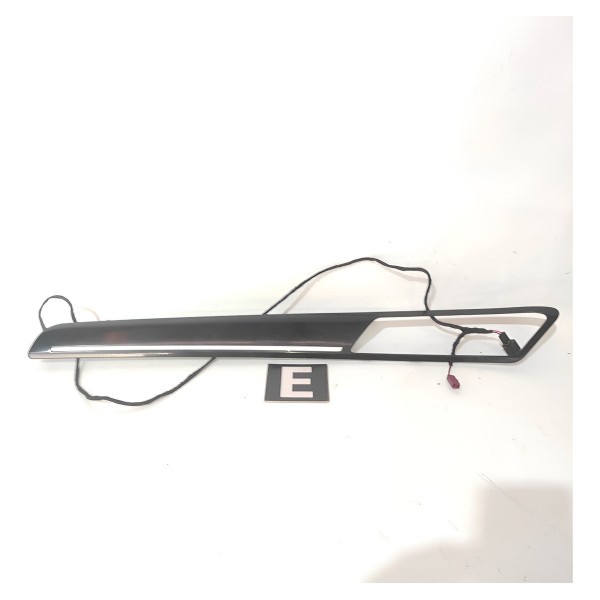 Friso Forro Porta Dianteira Esquerda Vw Golf 2014 2020