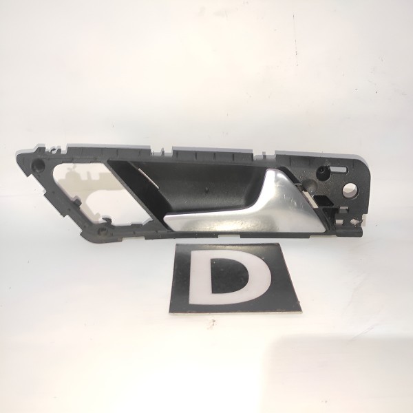 Macaneta Interna Traseira Direita Vw Golf 2014 2020 Dianteira