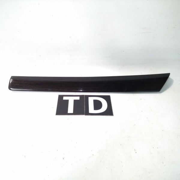 Friso Forro De Porta Traseiro Direito  Captiva 06-18