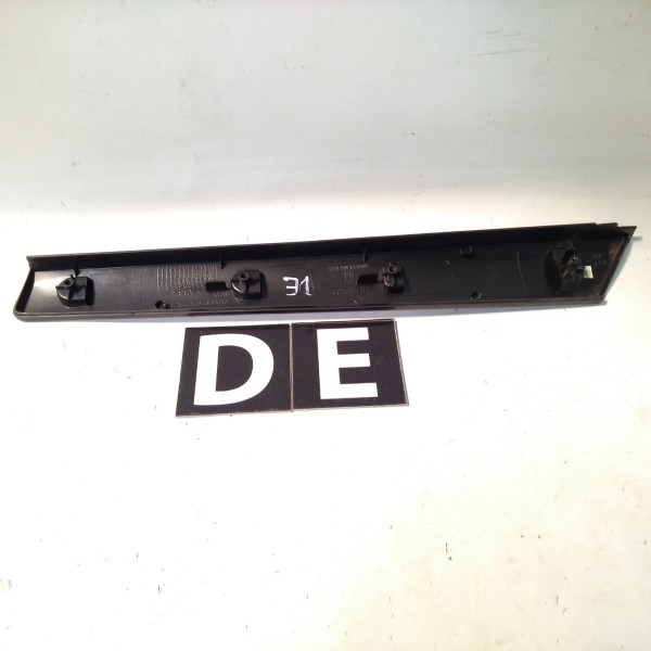 Friso Forro De Porta Dianteiro Esquerdo Captiva 06-18