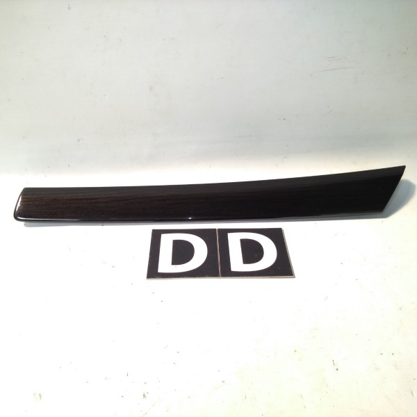 Friso Forro De Porta Dianteiro Direito Captiva 06-18