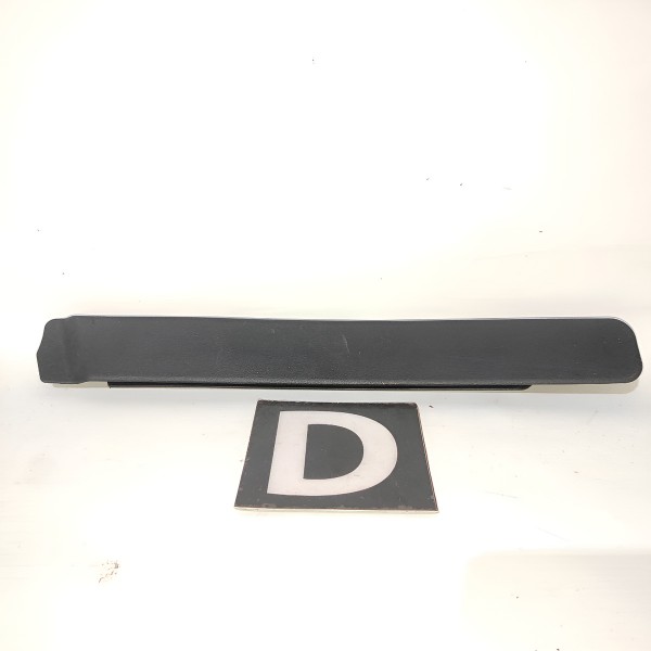 Acabamento Traseiro Direito Carpete Mercedes Slk 250 2011 16