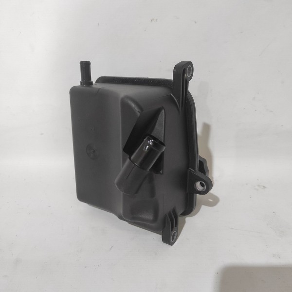 Reservatório De Óleo Mercedes Slk 250 2011 2016 A0004602983