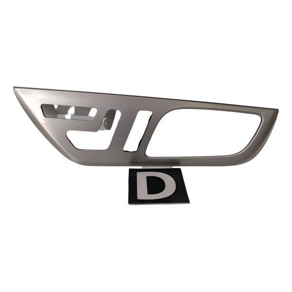 Moldura Macaneta Interna Direita Mercedes Slk 250 2011 2016