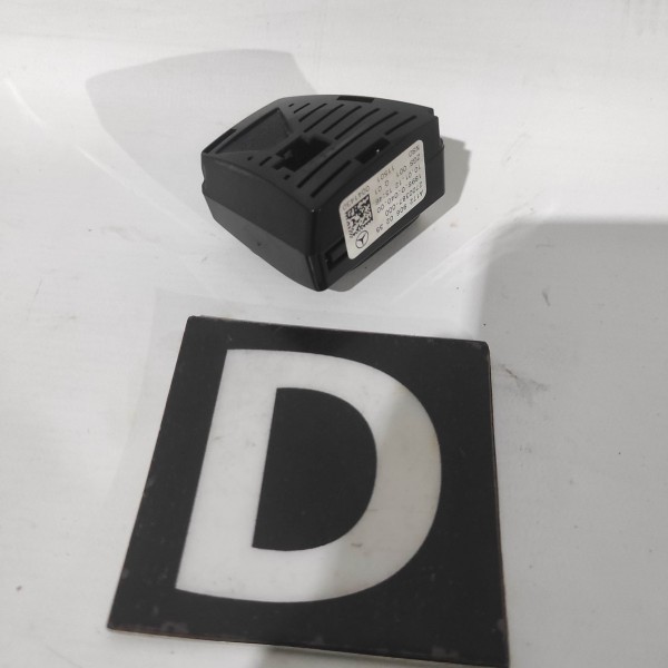 Luz Coluna A Direita Mercedes Slk 250 2011 2016 A1729060235