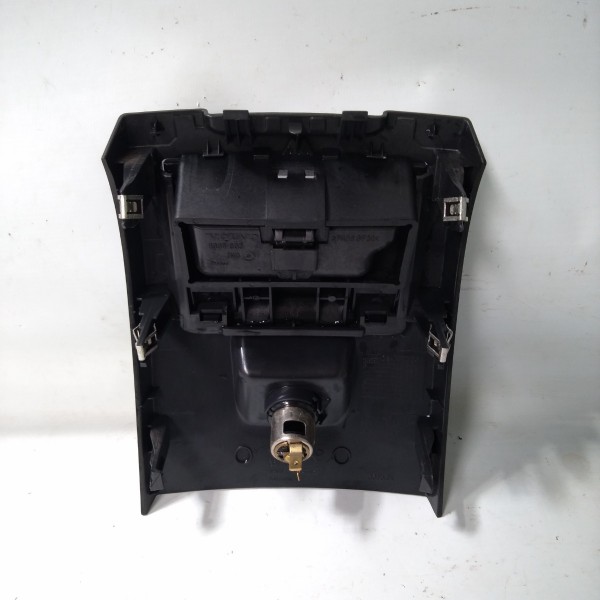 Cinzeiro Traseiro Volvo C30 2.0 2006 2013