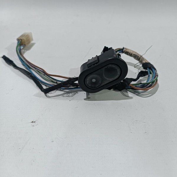 Botão Vidro Elétrico Passageiro Chevrolet Tigra 1998 1999